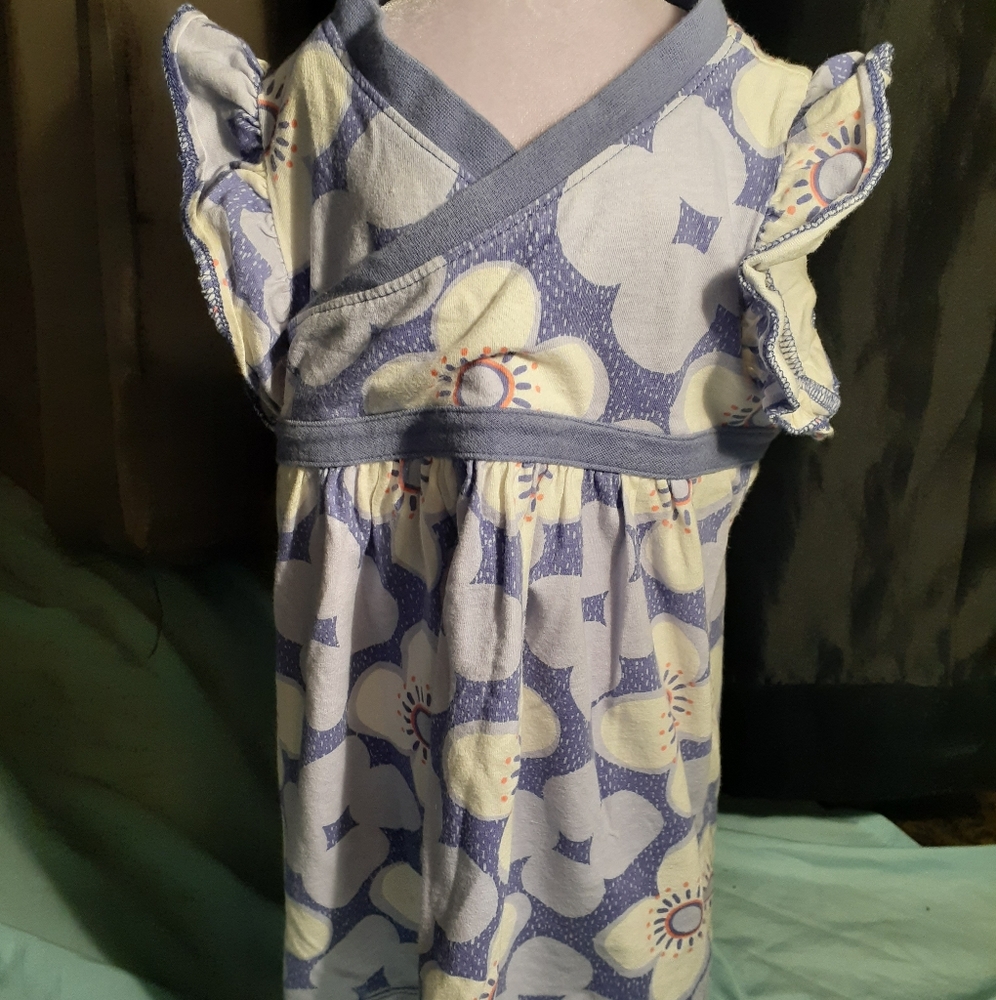 Tea Lilac w/ Flowers Short Sleeved Dress